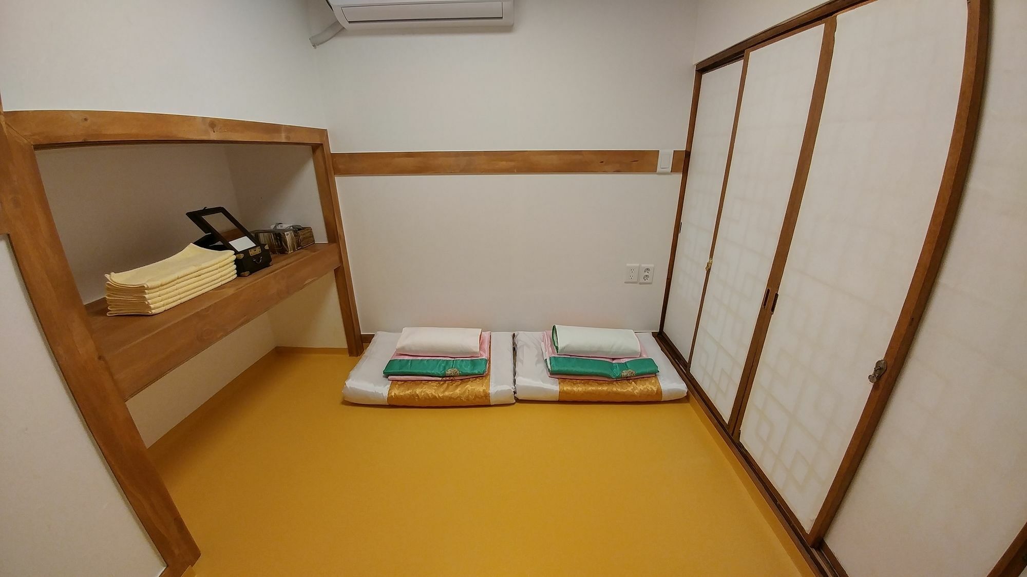 Bukchon Hyosunjae Guesthouse Seoul Exterior photo