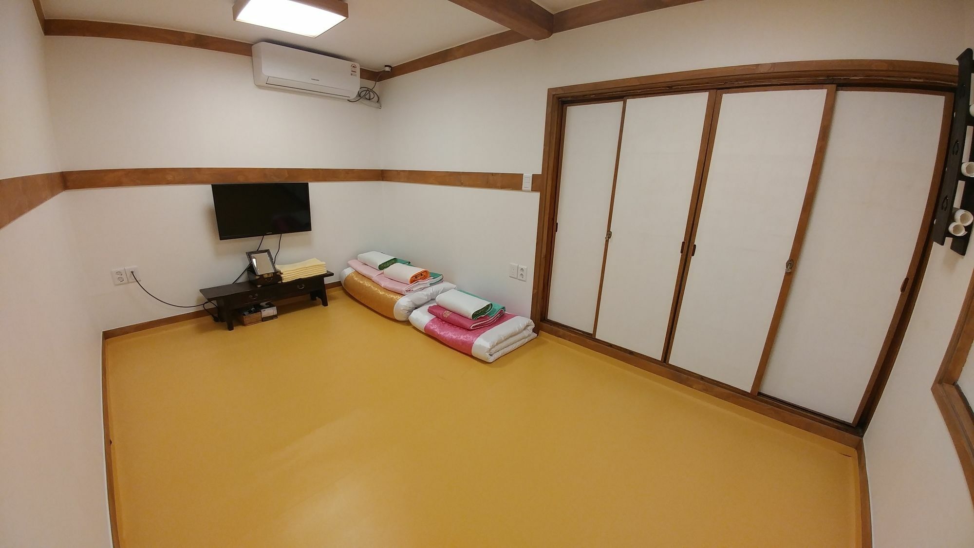 Bukchon Hyosunjae Guesthouse Seoul Exterior photo